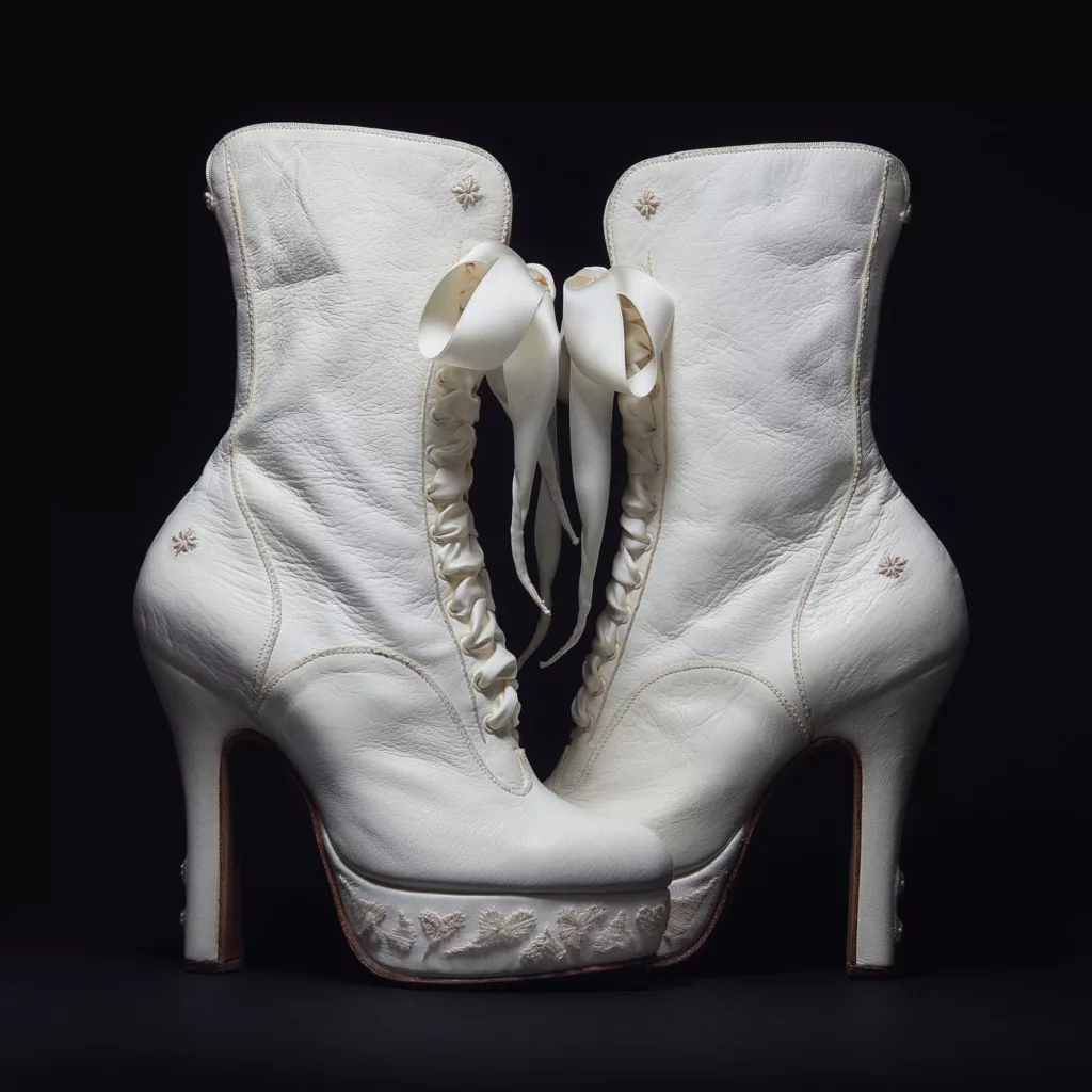Platform heel Oxford bootie, perfect for that dream wedding with heart embroidery subtle and refined